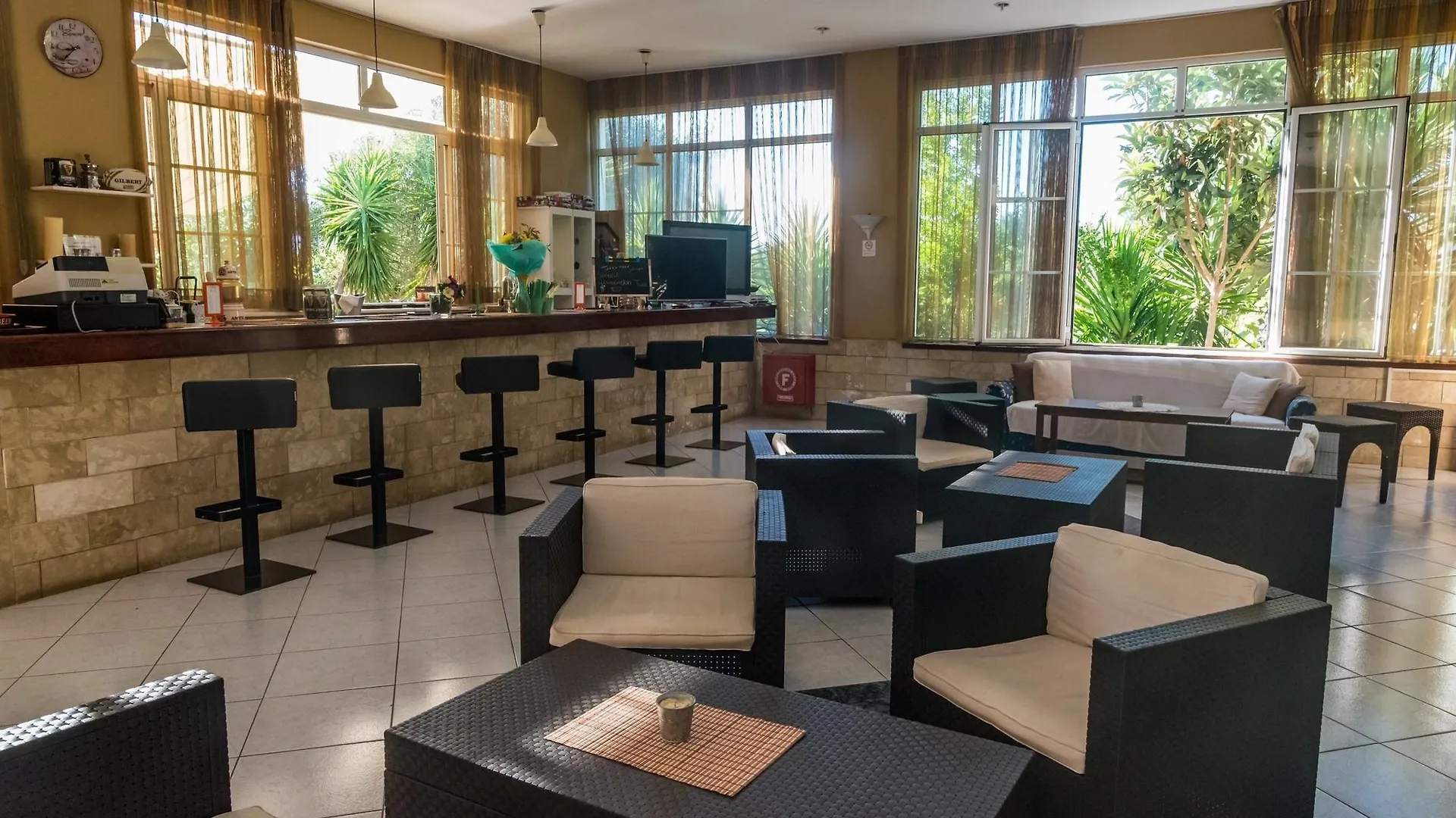 Terra Mare Hotel Agios Dimitrios  2*, Agios Dimitrios (Kefalonia) Griechenland