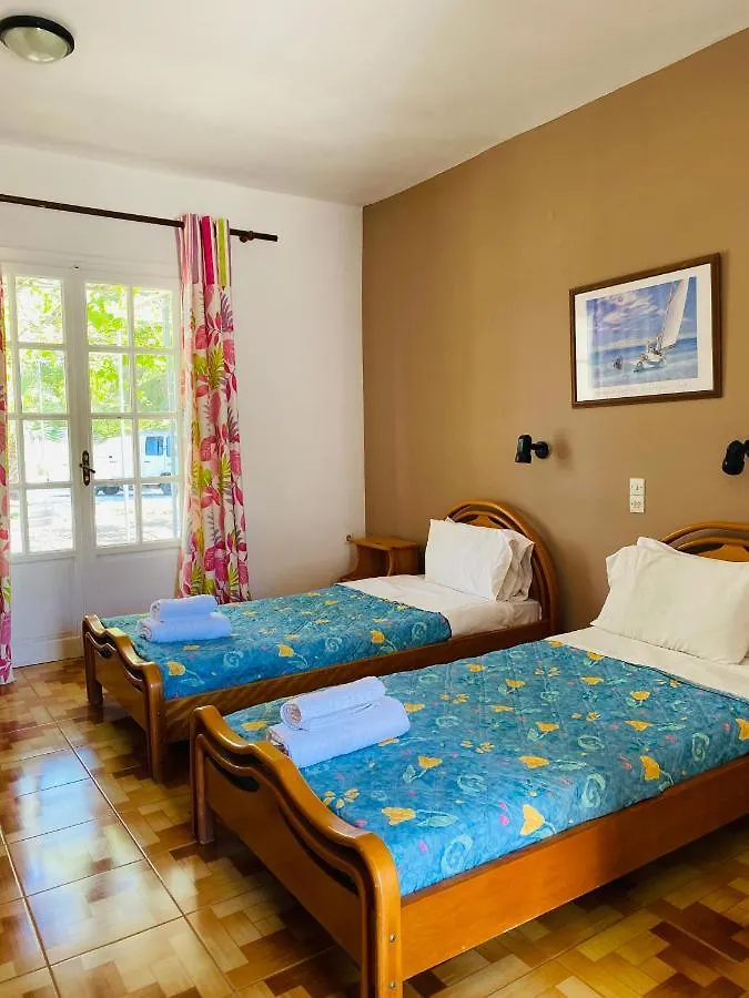 Terra Mare Hotel Agios Dimitrios  2*, Agios Dimitrios (Kefalonia) Griekenland
